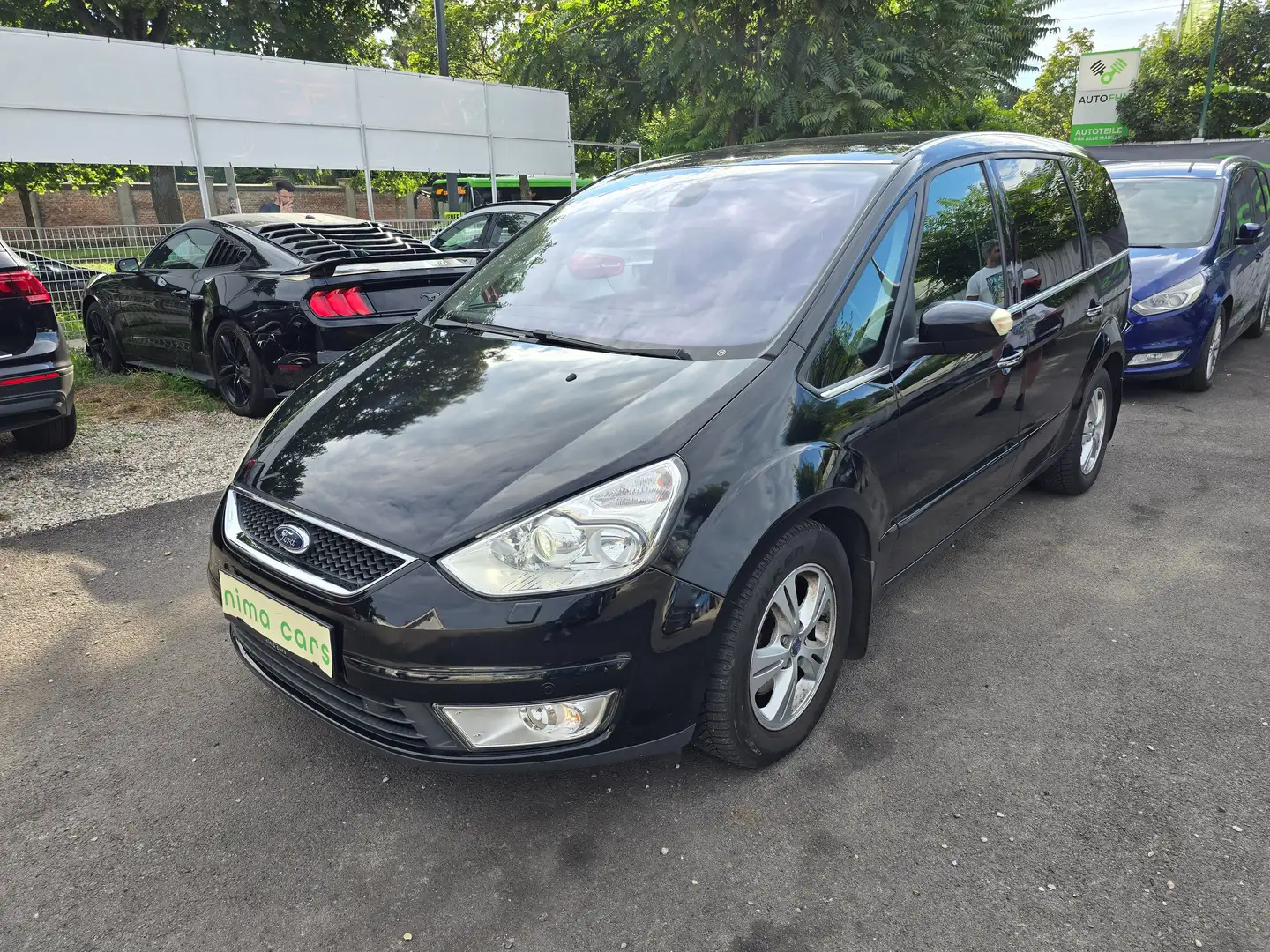 Ford Galaxy Titanium 2,0 TDCi Automatik 7 Sitze/ Pano / Memory Schwarz - 1
