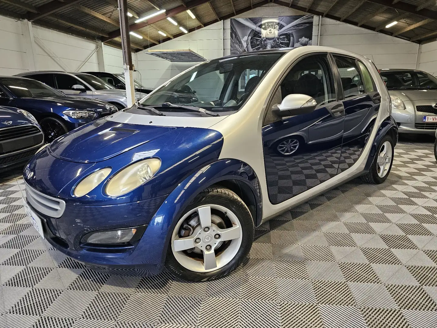 smart forFour 1.5i 16v Pulse Softouch Plus Blauw - 1