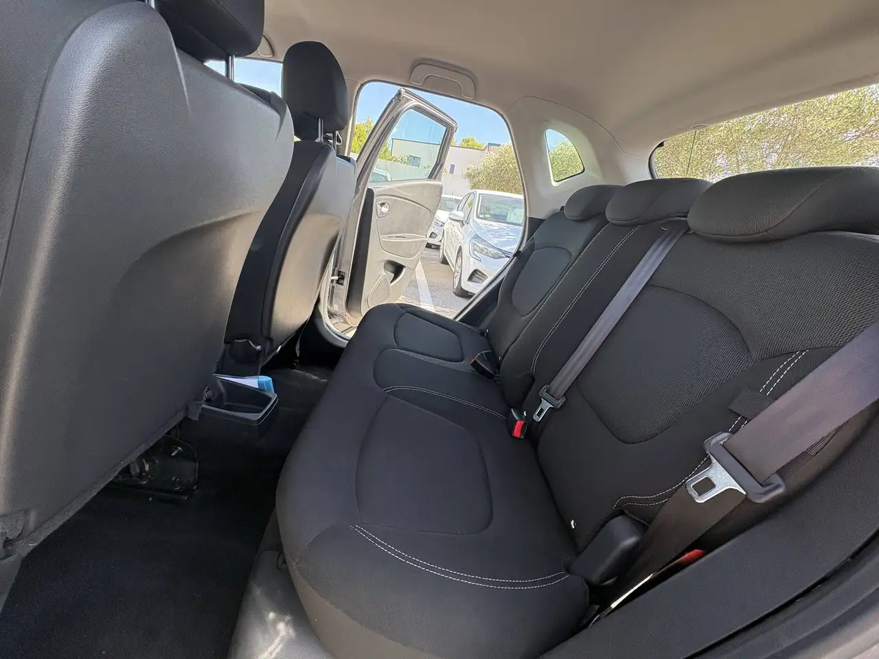 Renault Captur — photo 10