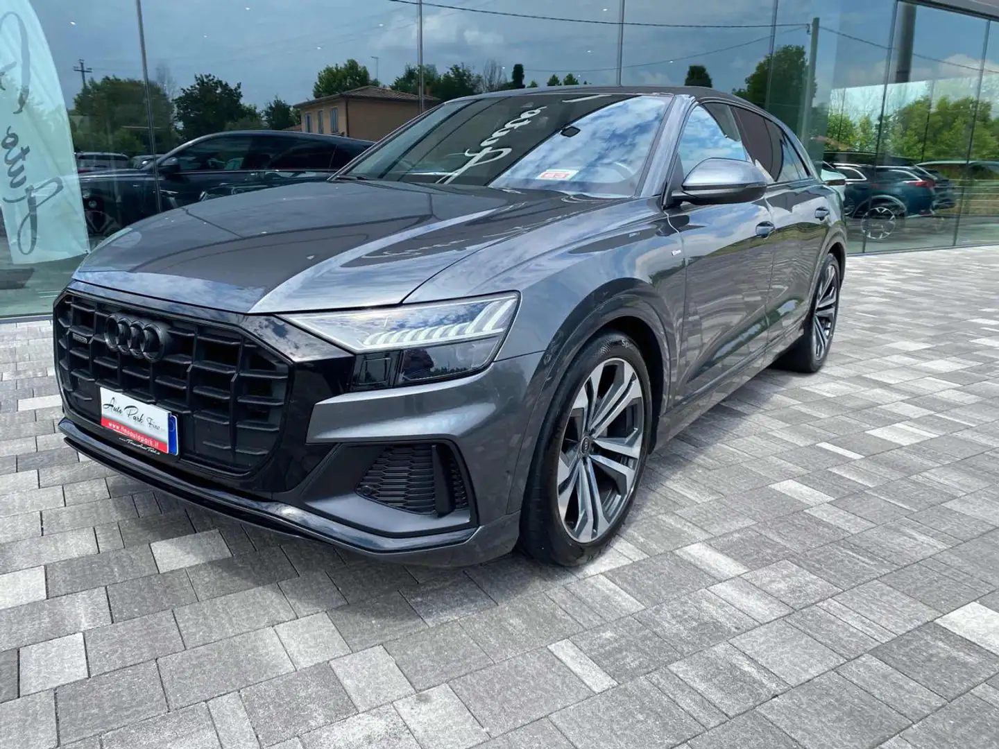 Audi Q8 50 TDI 286 CV quattro tiptronic Sport Grigio - 2