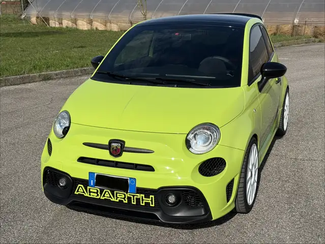 Abarth 595 Competizione
