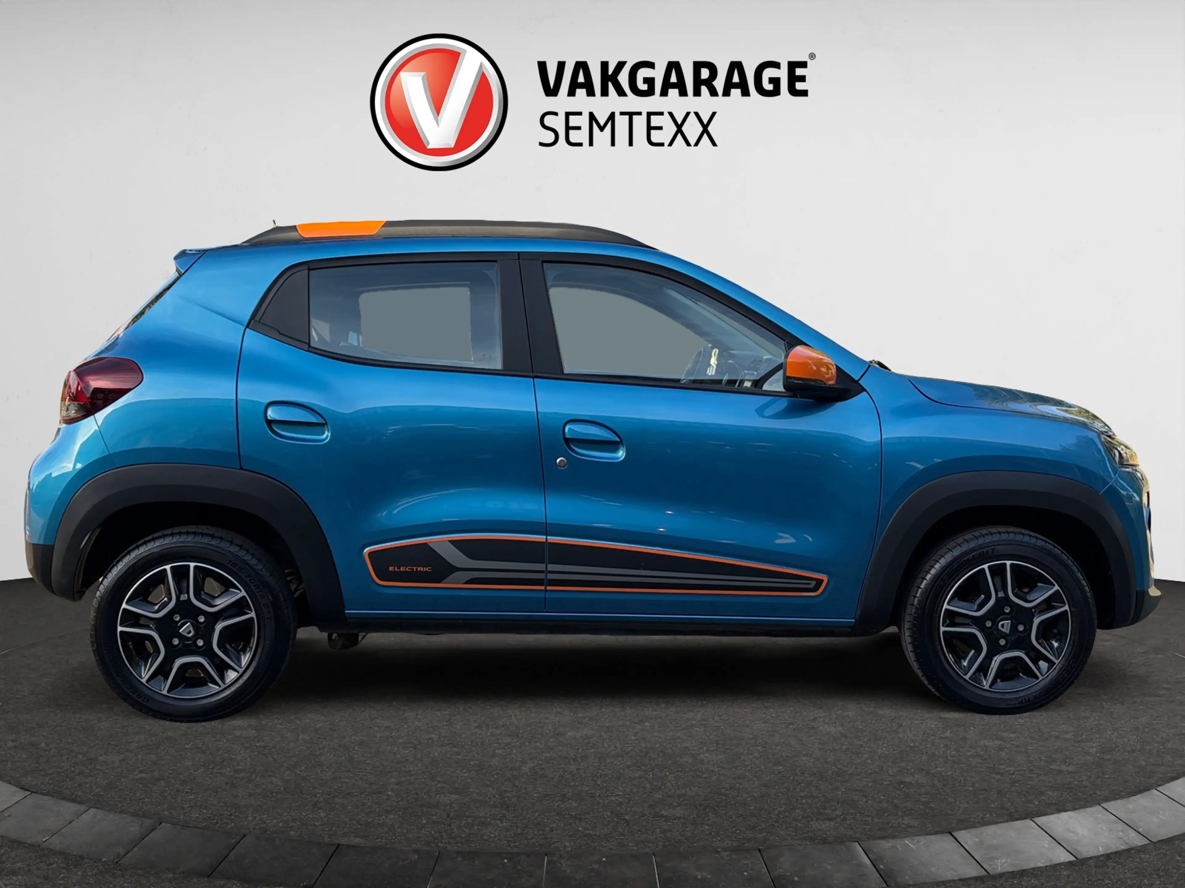 Dacia Spring Comfort Plus (Orange Pack) 27 kWh | Automaat | Air — photo 9