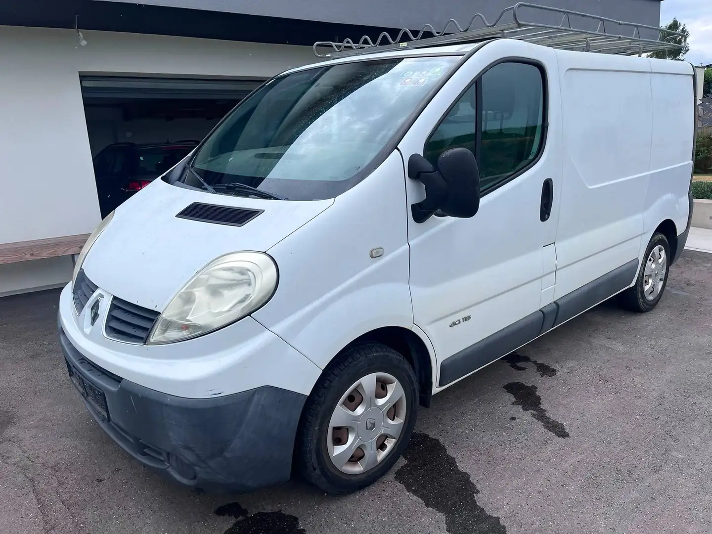 Renault Trafic Trafic Gen. Expr. L1H1 2,5 dCi DPF Expression Weiß - 1