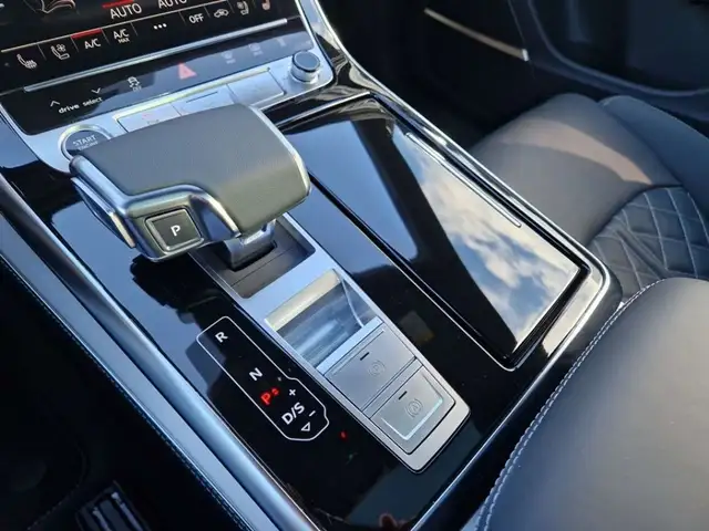 Audi Q8 50 TDI quattro * S-LINE * MEGA-AUSSTATTUNG Ansicht 32