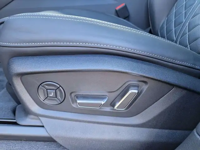 Audi Q8 50 TDI quattro * S-LINE * MEGA-AUSSTATTUNG Ansicht 22