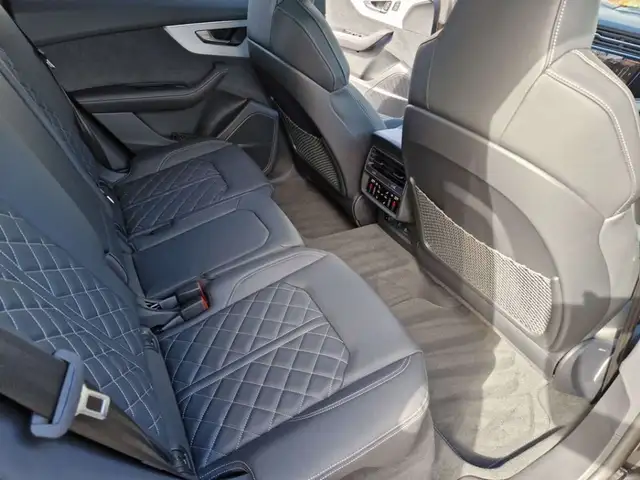 Audi Q8 50 TDI quattro * S-LINE * MEGA-AUSSTATTUNG Ansicht 36