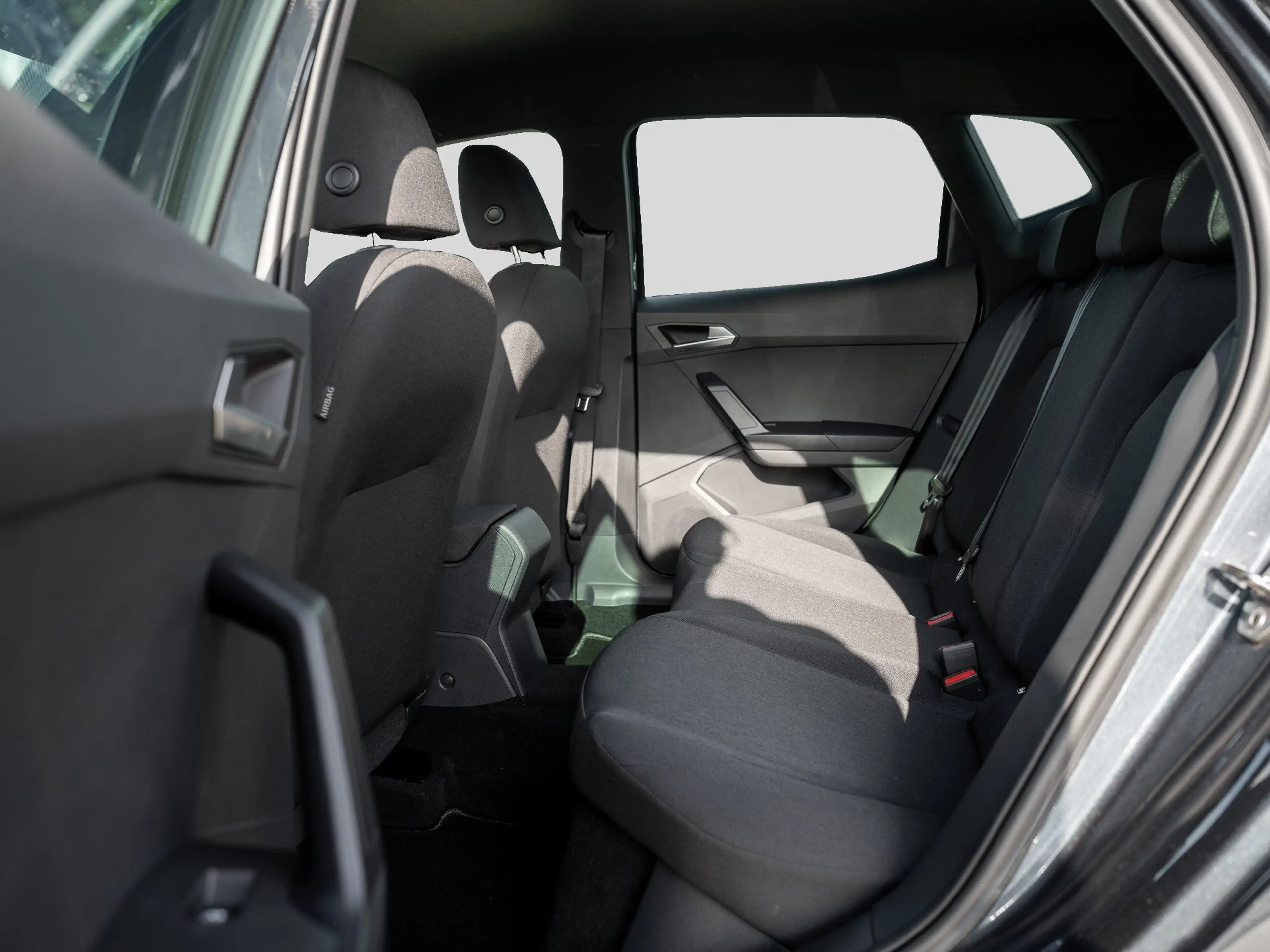 SEAT Arona FR 1.0 TSI DSG Kam. Navi Virtual ACC LED — photo 8