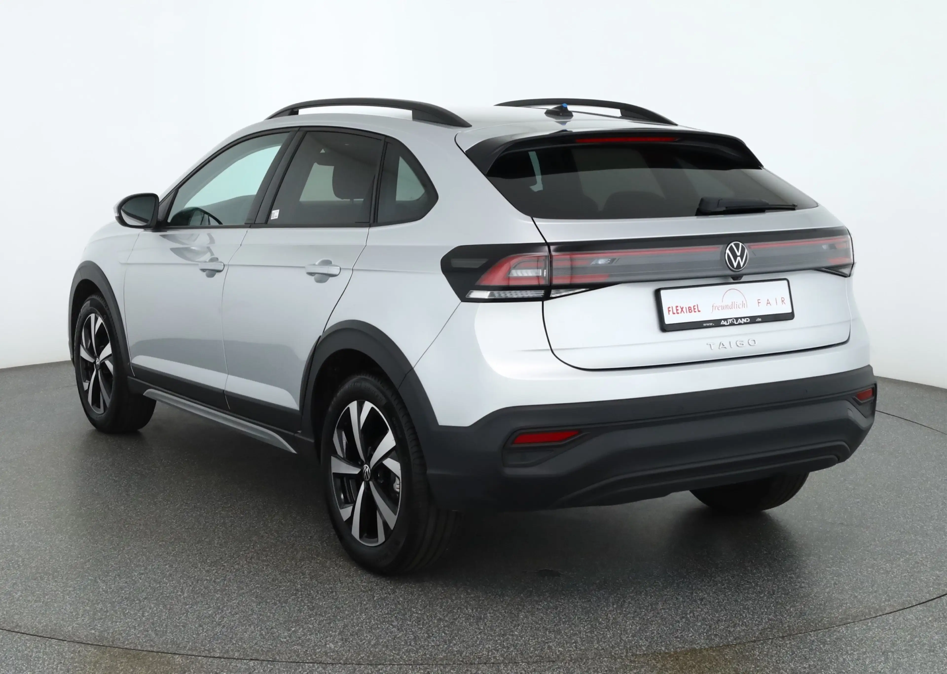Volkswagen Taigo 1.0 TSI DSG Matrix ACC Kamera — photo 3