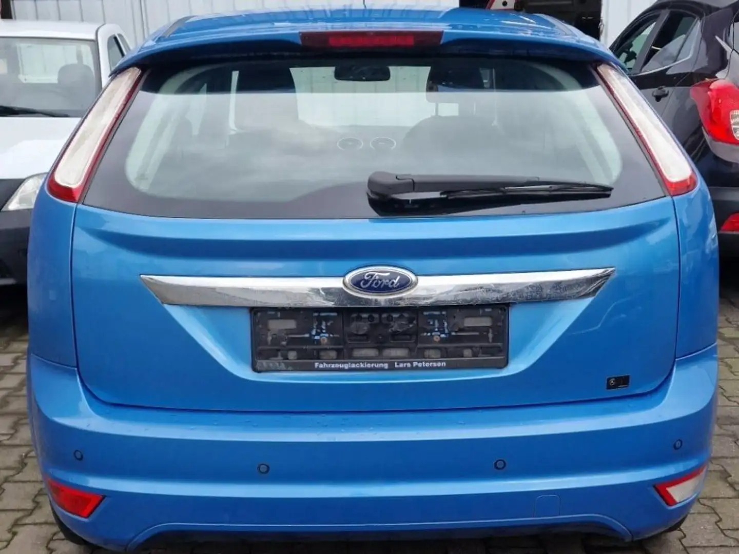 Ford Focus 1.6 TDCi DPF Ambiente Blau - 2