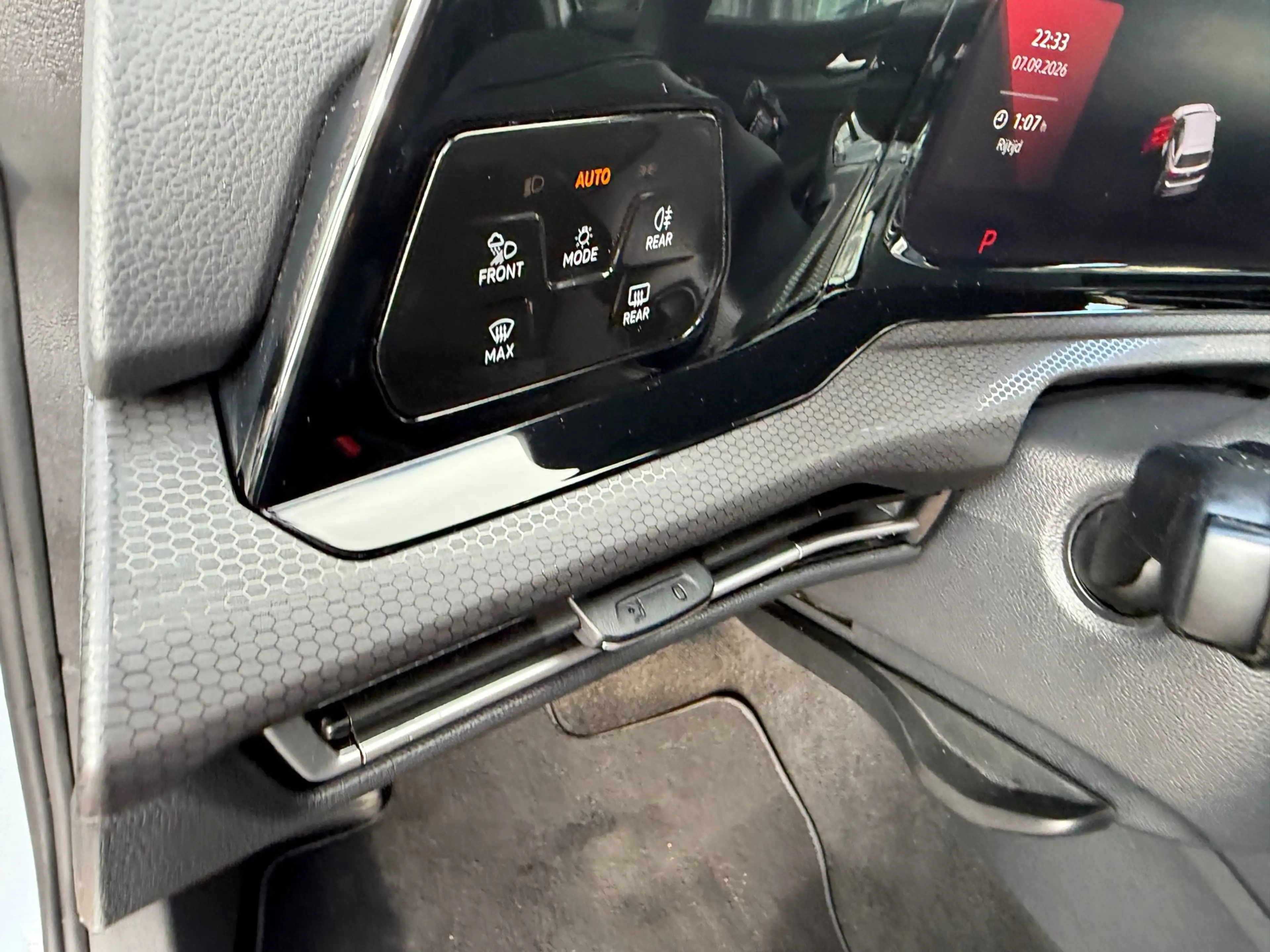 Volkswagen Golf GTE 1.4 eHybrid AUT|NAV|ACC|Stoelvw|DealerOH — photo 14