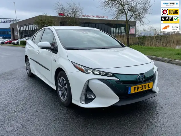 Toyota Prius 1.8 Plug-in Business Plus, Aut, Acc, Cam, Keyless,