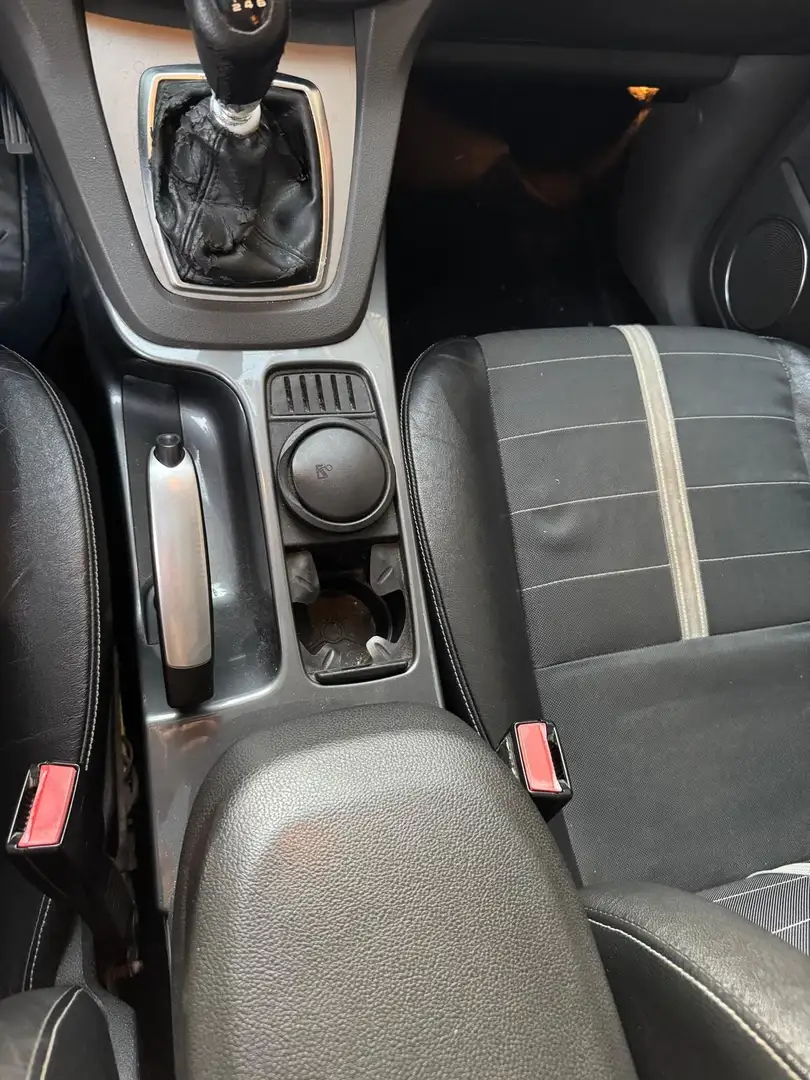 Ford Kuga 2.0 tdci + 4wd 136cv dpf - 1