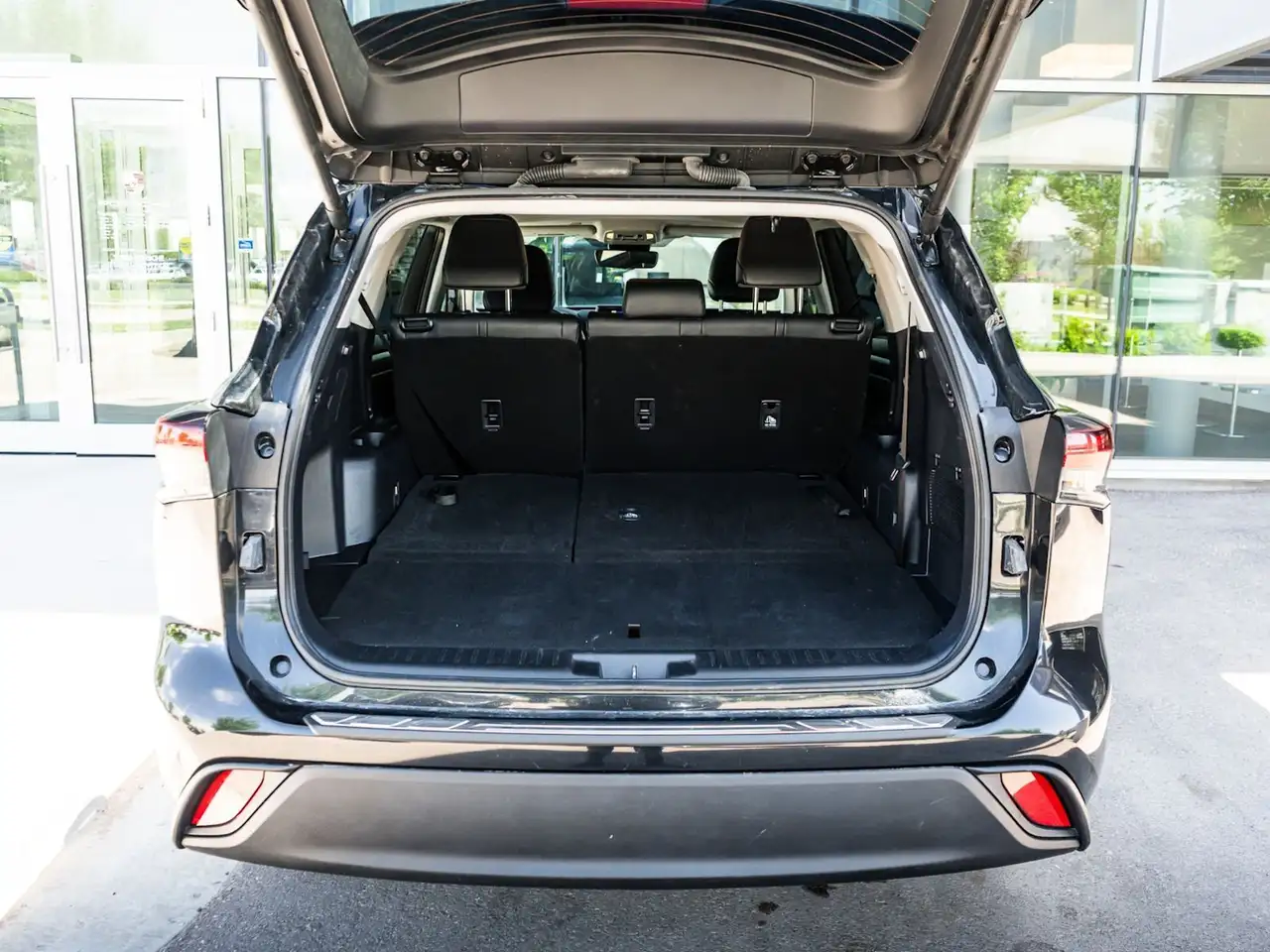 Toyota Highlander снимка Toyota Highlander