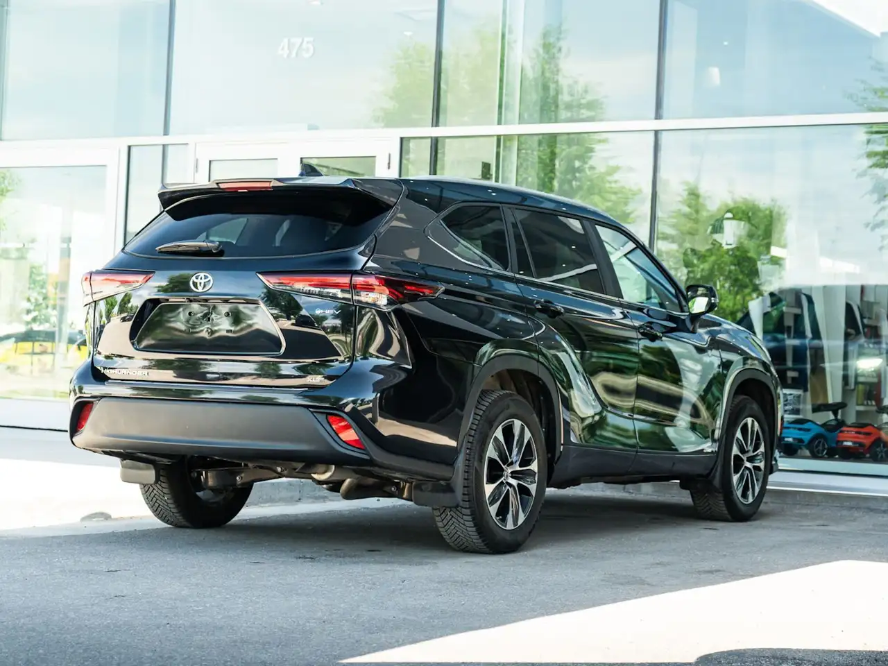 Toyota Highlander снимка Toyota Highlander