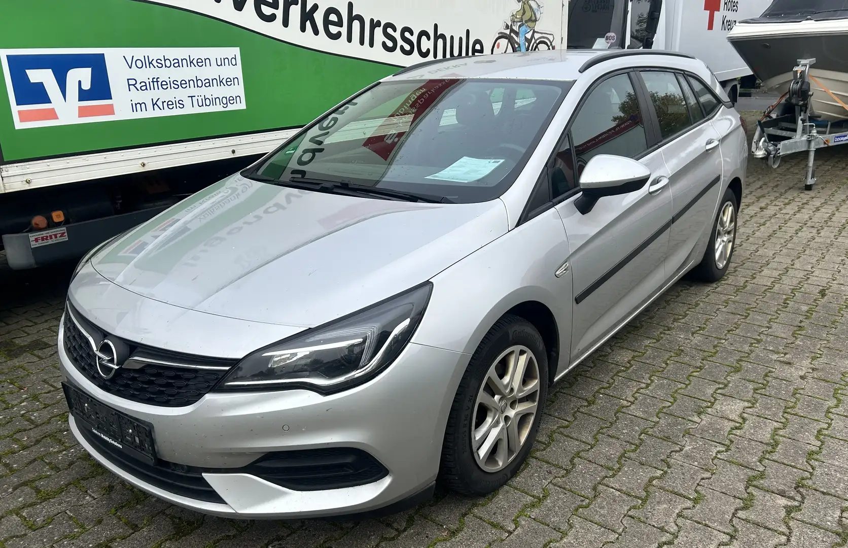 Opel Astra K 1.5 CDTI Edition 1. Hand Navi AHK PDC Metallic Silber - 2