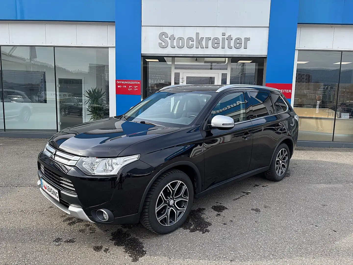 Mitsubishi Outlander 2,2 DI-D AS&G Intense*NAVI*KAMERA* Schwarz - 1
