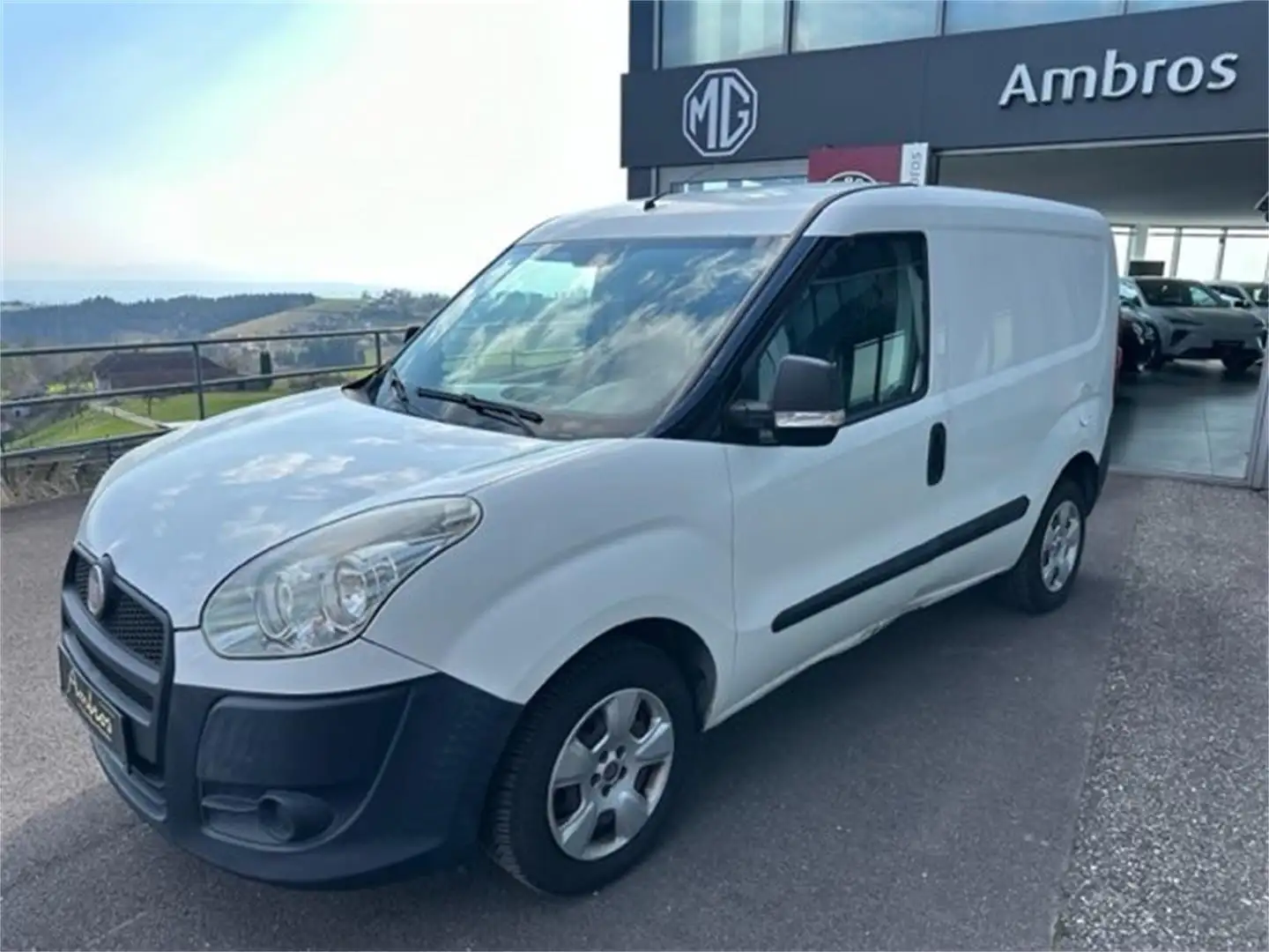 Fiat Doblo Cargo KW 90MJ Weiß - 1