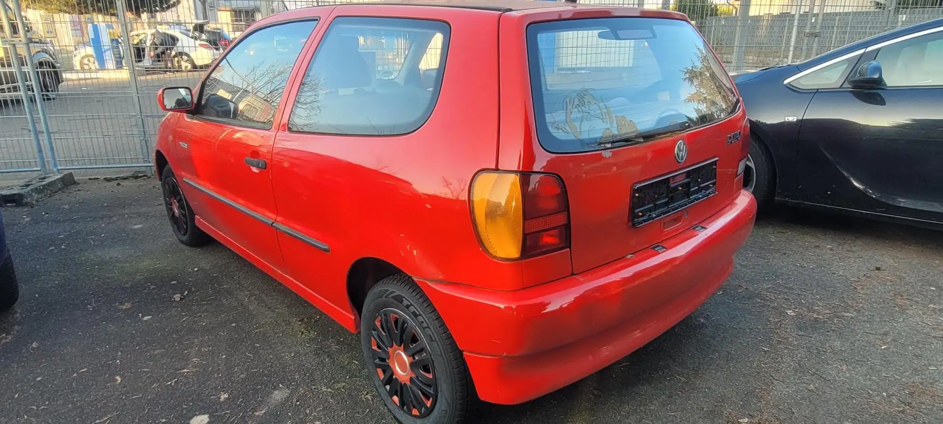 Volkswagen Polo Automatik Kırmızı - 2