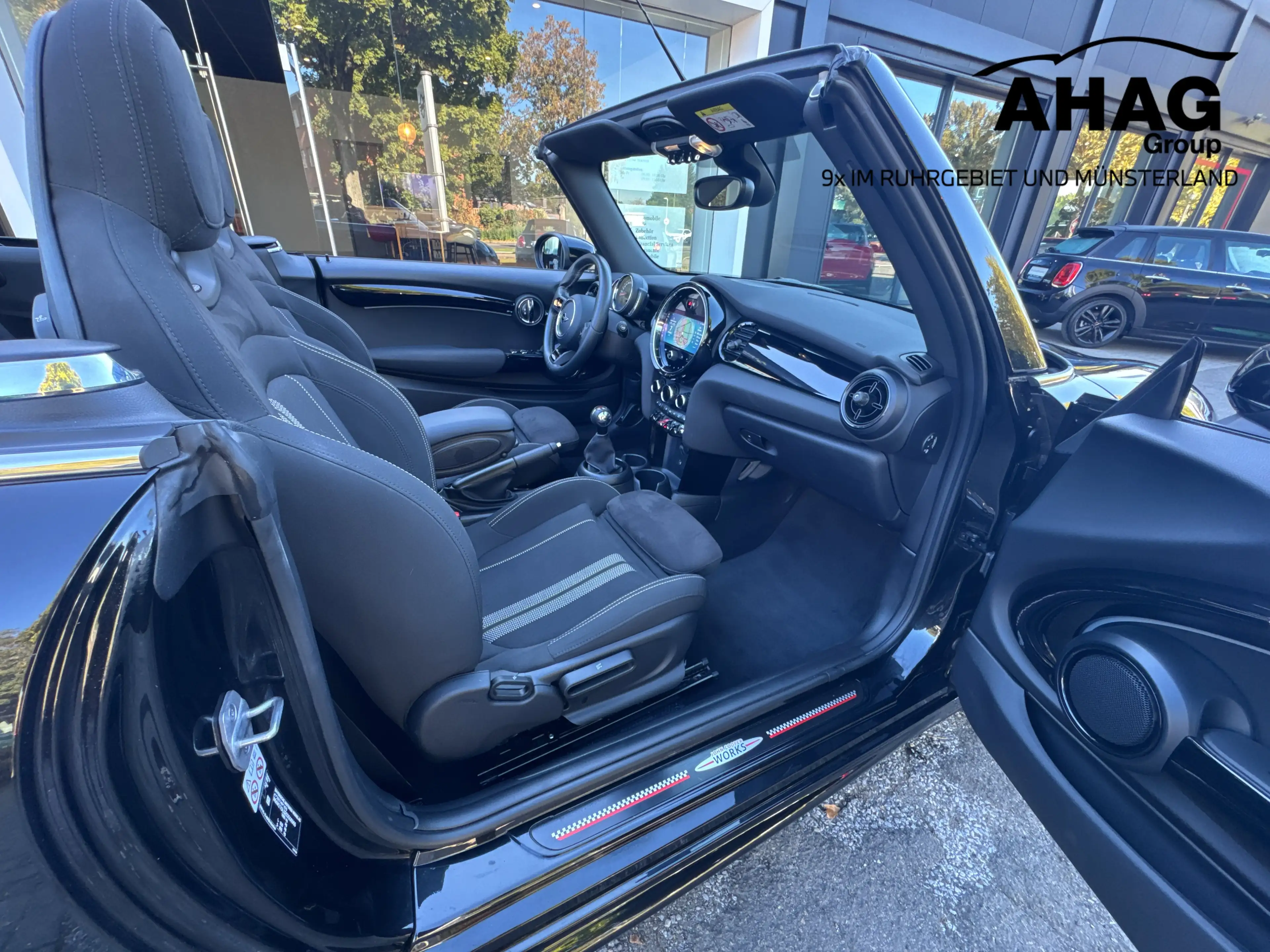 MINI Cooper Cabrio Cooper — photo 15