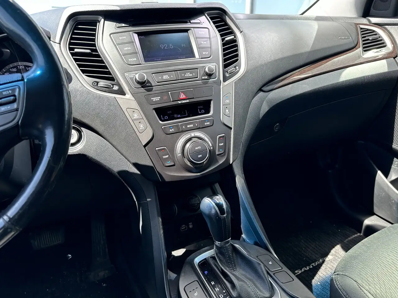 Hyundai SANTA FE снимка Hyundai SANTA FE