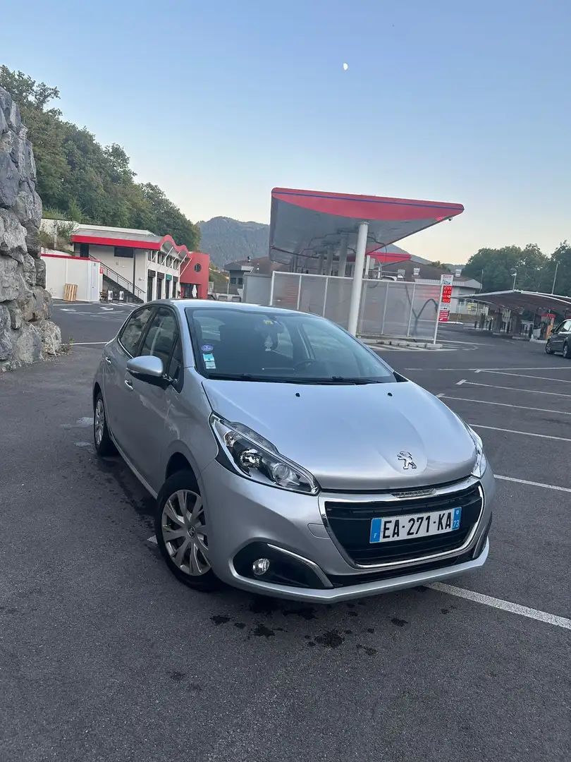 Peugeot 208 1.2 essence 82ch BVM5 Active - 1