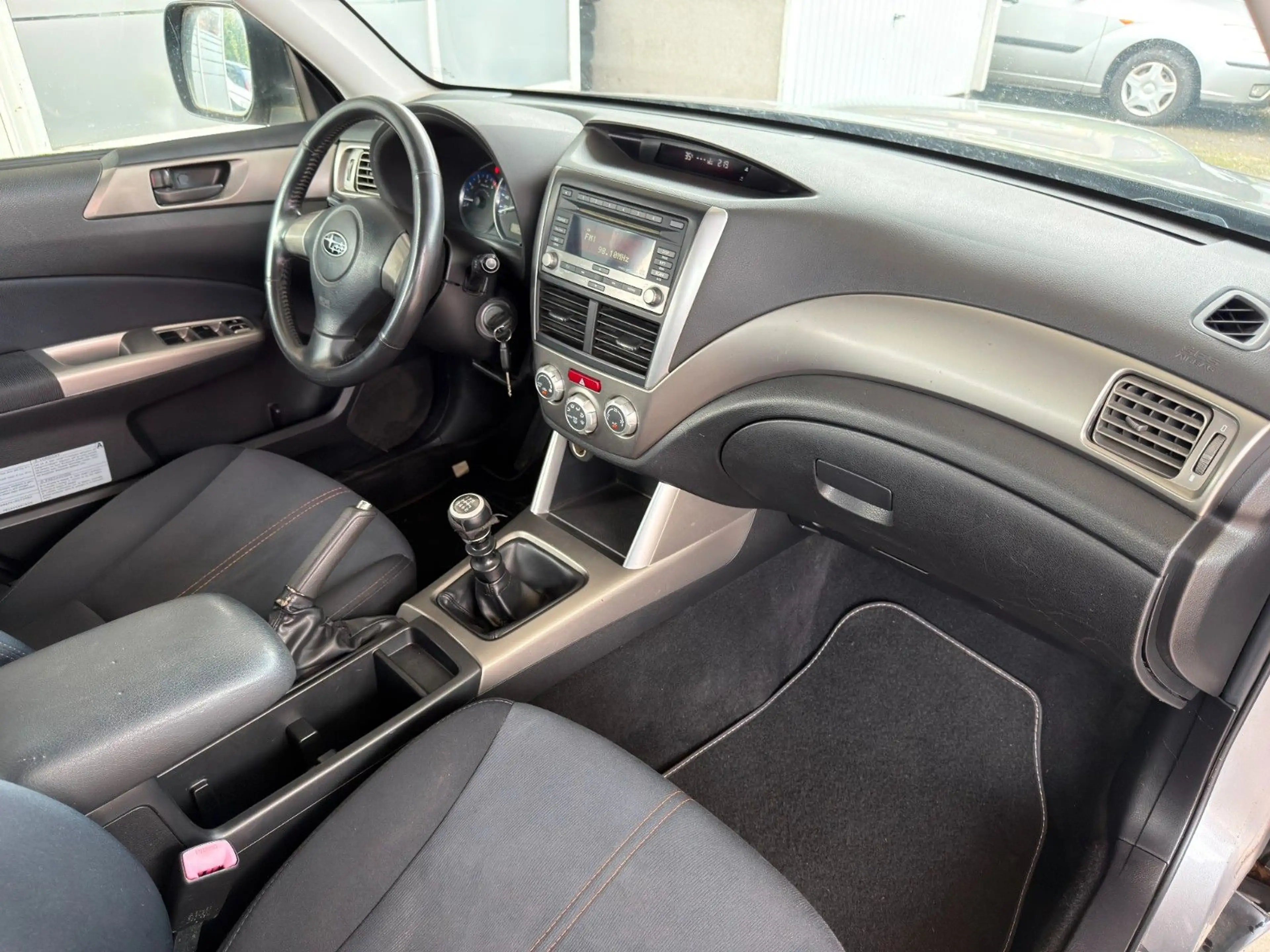 Subaru Forester Trend 30 Jahre AHK Klima Sitzhzg — photo 12