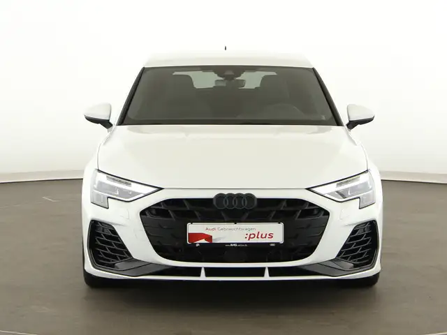 Audi S3 view 3