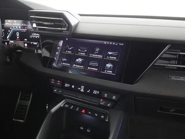 Audi S3 view 13