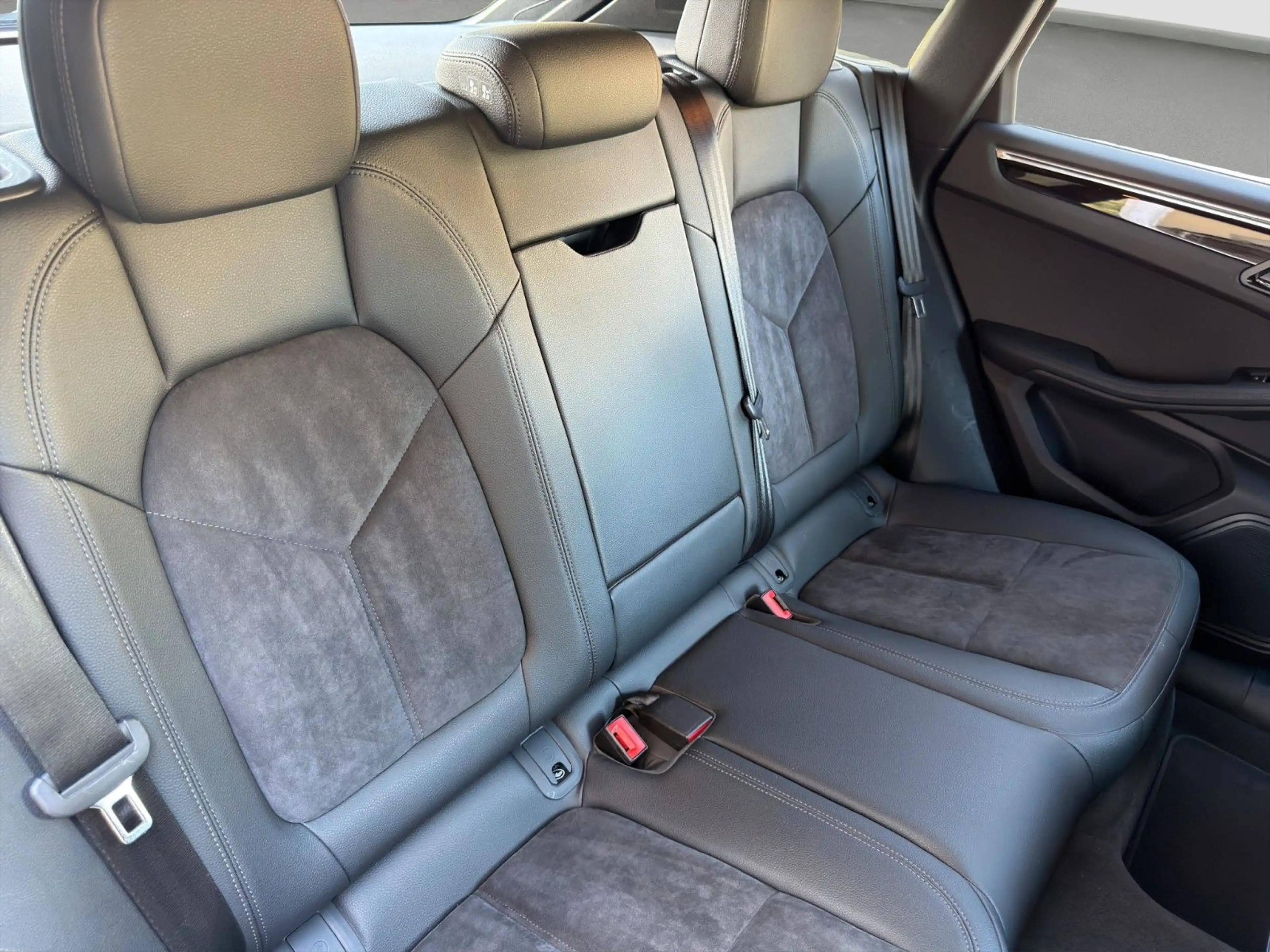 Porsche Macan S*1.Hand*Alcantara*Navi*Kamer*Spur*LED*Off — photo 11