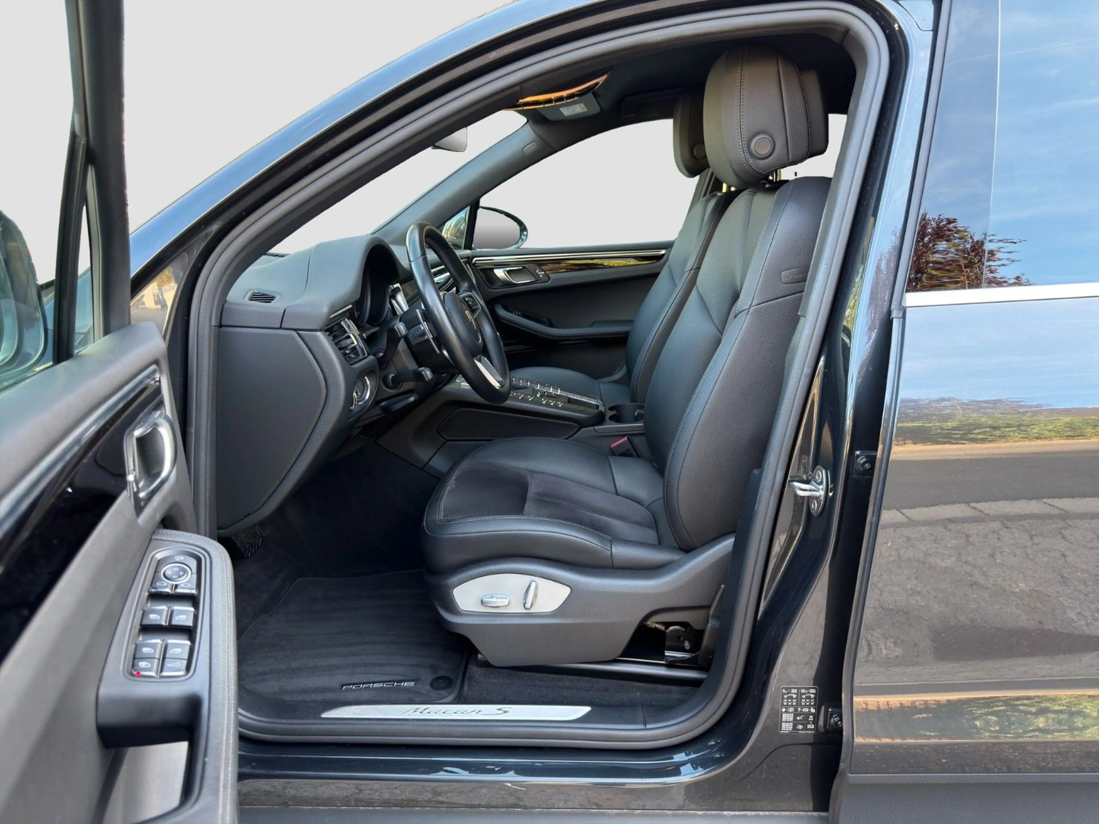 Porsche Macan S*1.Hand*Alcantara*Navi*Kamer*Spur*LED*Off — photo 9