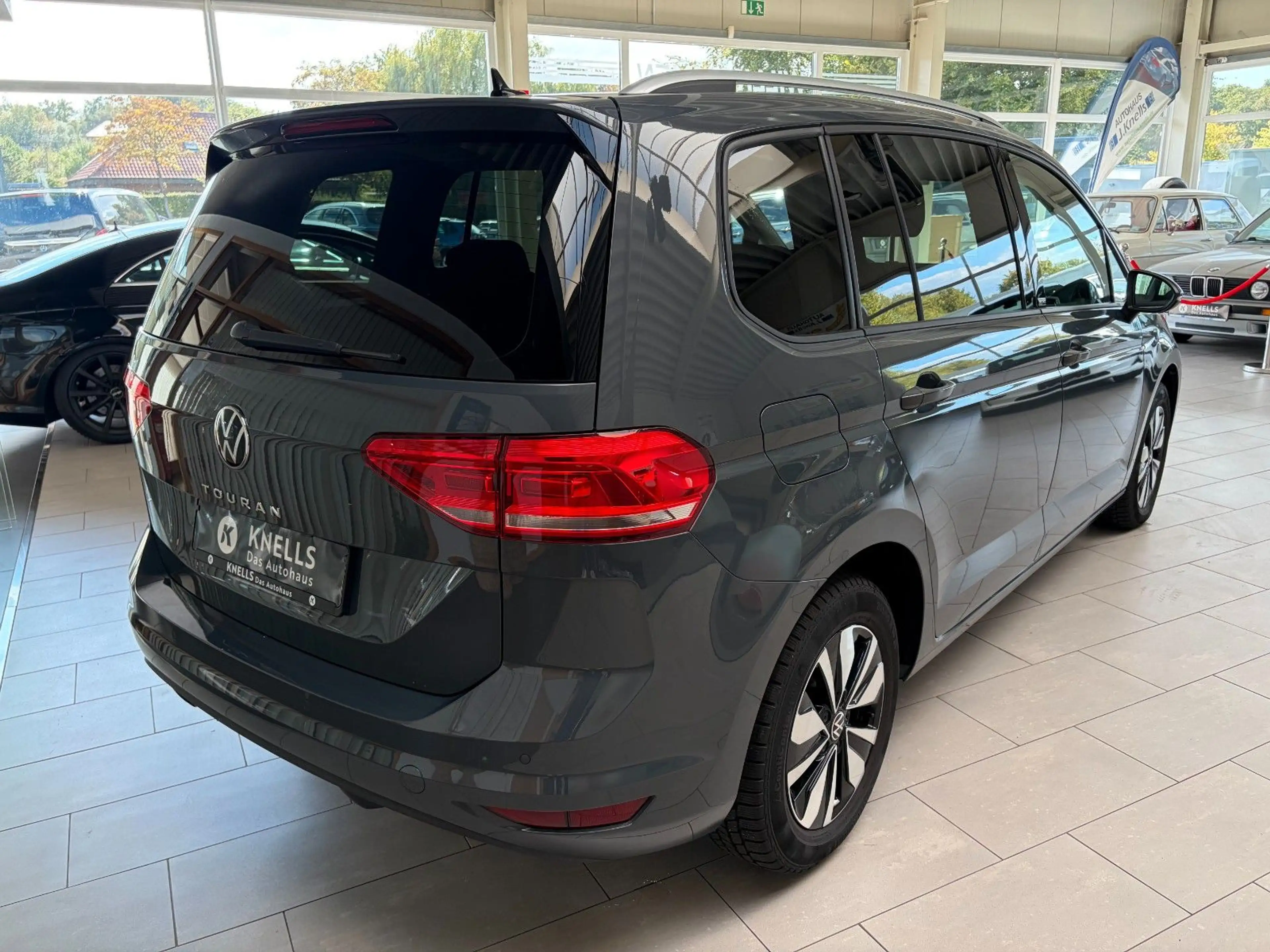 Volkswagen Touran Move 2.0 TDI DSG/ACC/NAVI/KAMERA/APP/DAB — photo 5