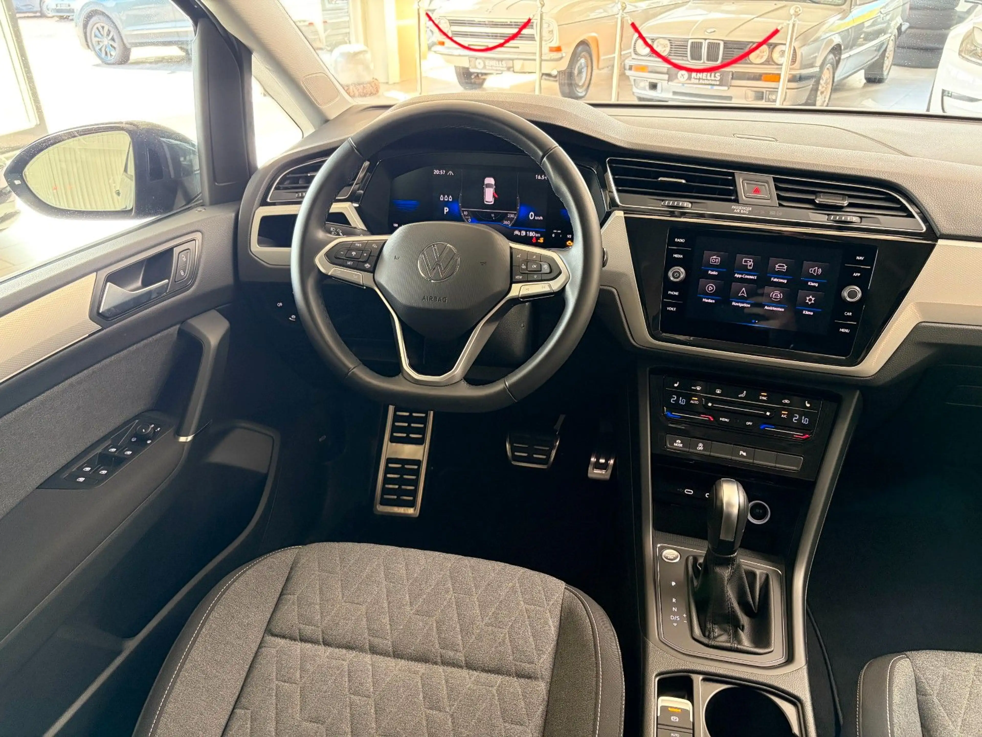 Volkswagen Touran Move 2.0 TDI DSG/ACC/NAVI/KAMERA/APP/DAB — photo 14