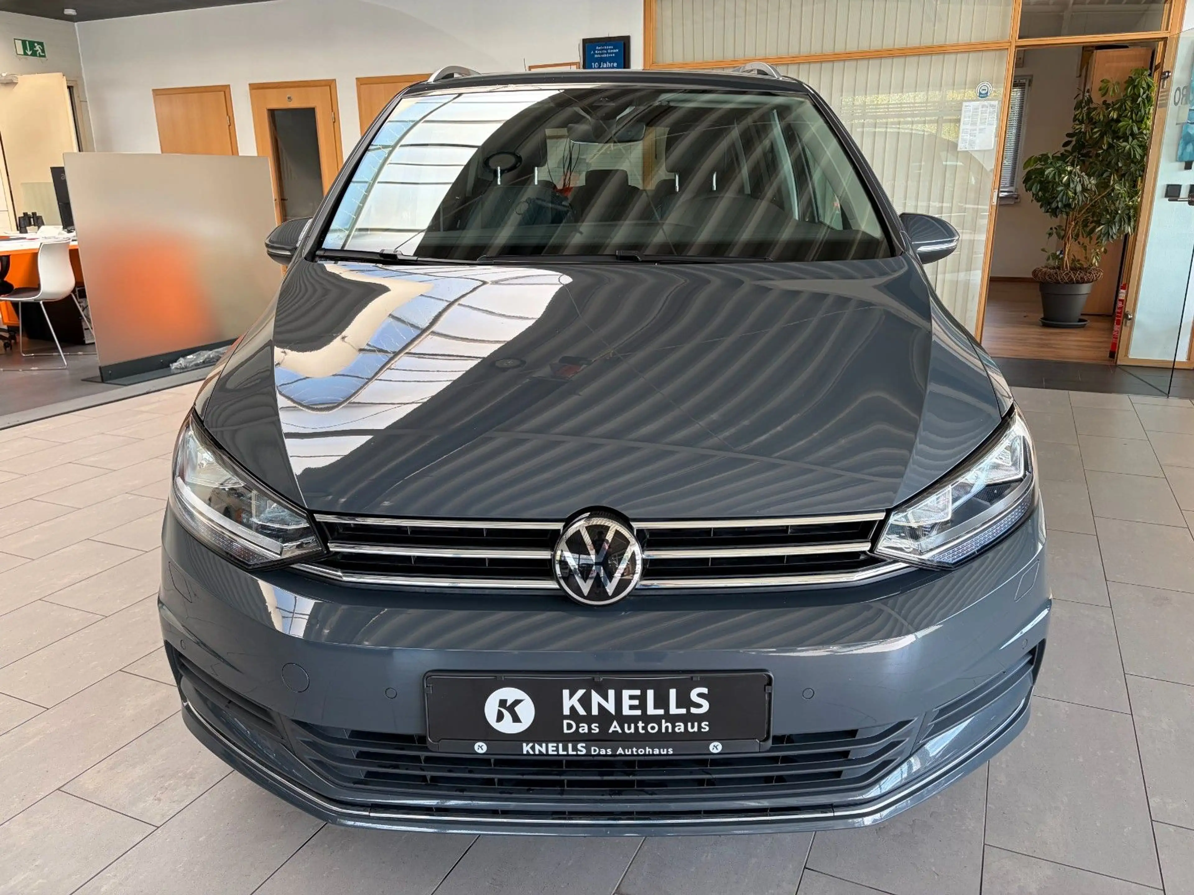 Volkswagen Touran Move 2.0 TDI DSG/ACC/NAVI/KAMERA/APP/DAB — photo 2