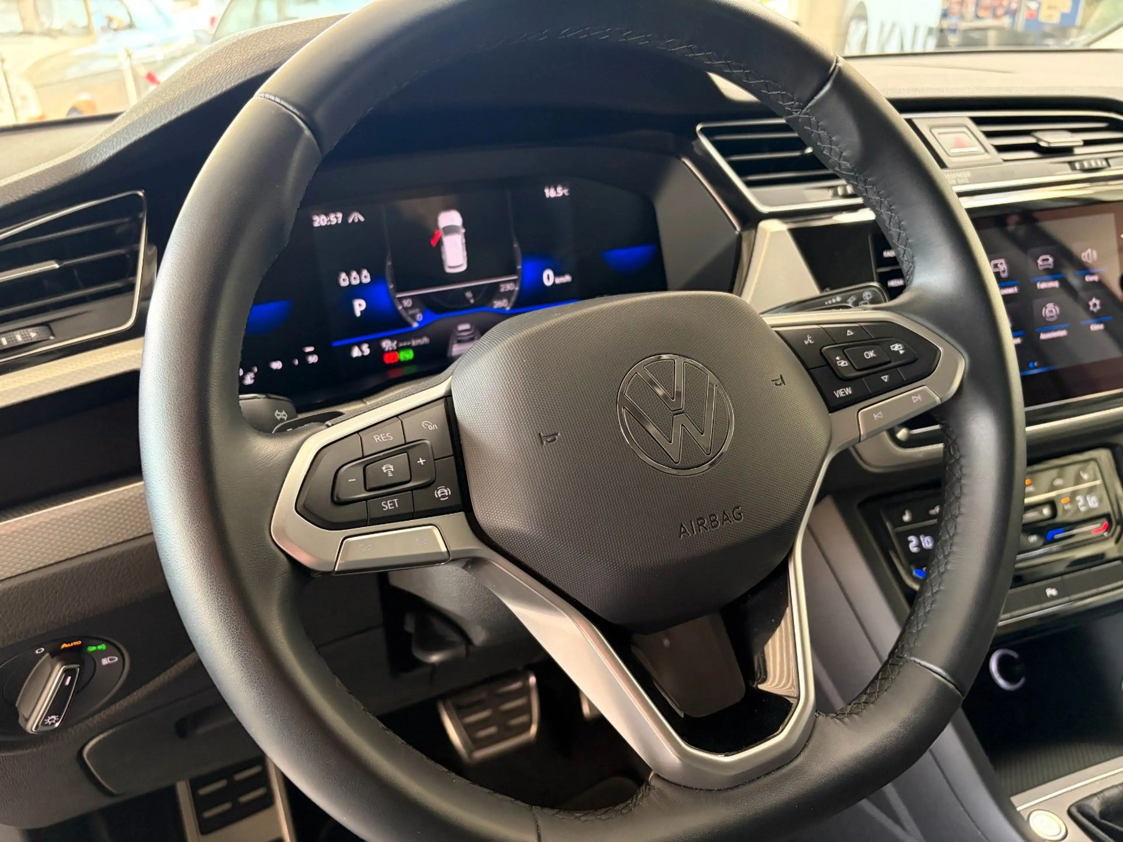 Volkswagen Touran Move 2.0 TDI DSG/ACC/NAVI/KAMERA/APP/DAB — photo 15