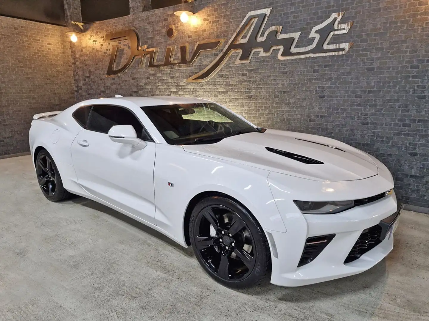 Chevrolet Camaro (6e gen) SS 6.2L 8AT 453ch COUPE (immat française) Blanc - 1