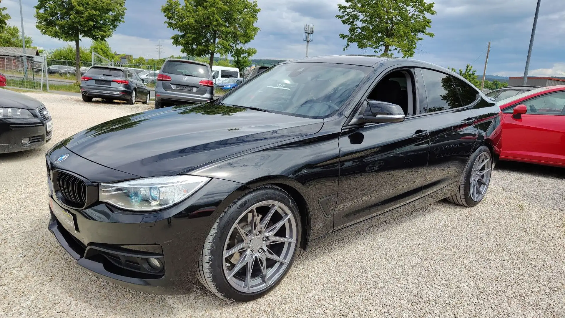 BMW 320 Advantage- Xenon*Navi*19Zoll* Schwarz - 1