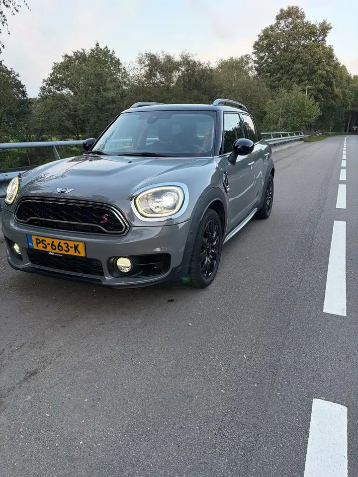 MINI Cooper S Countryman