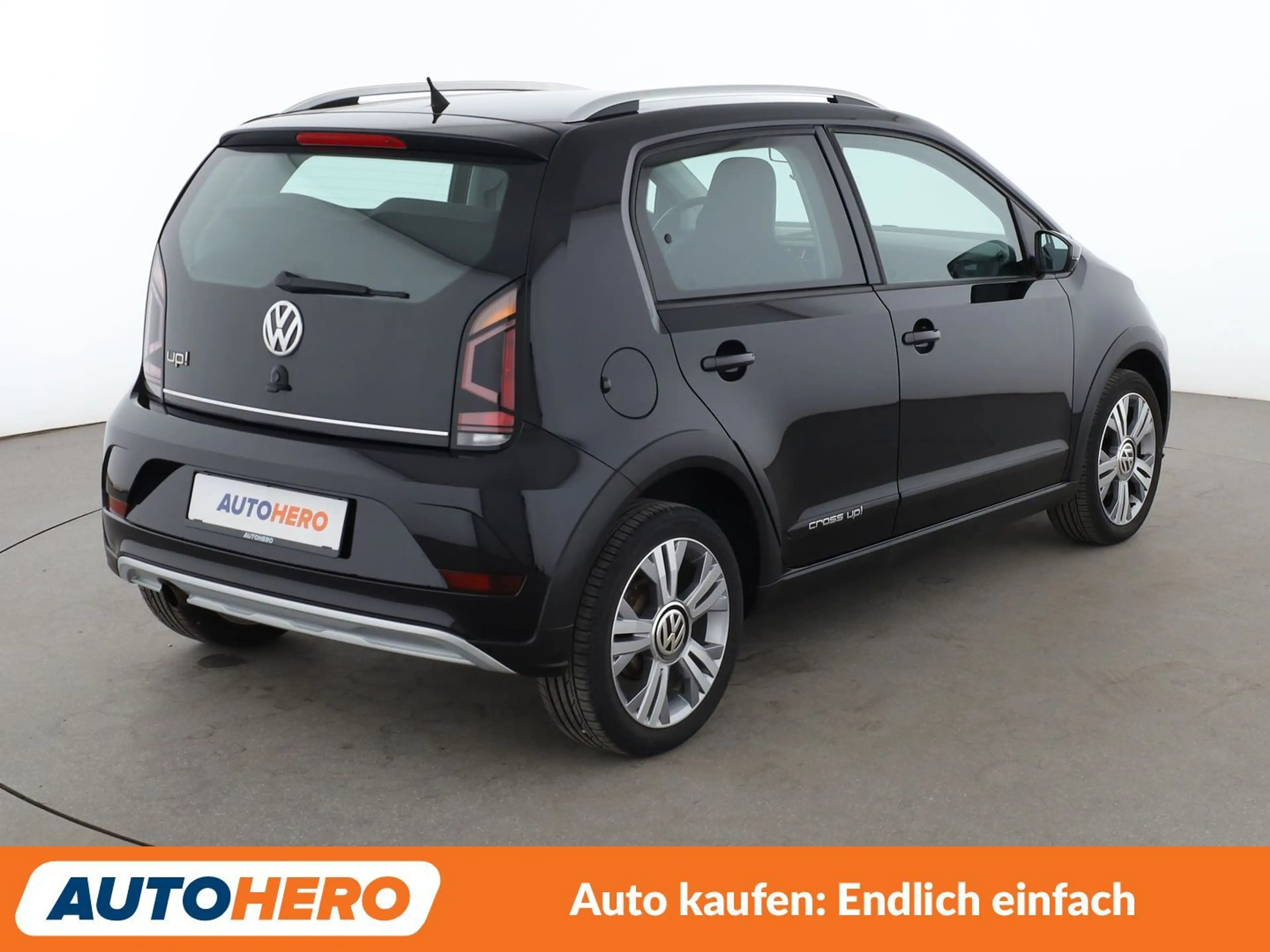 Volkswagen up! 1.0 Cross up! BlueMotion Tech*SHZ*KLIMA* — photo 6