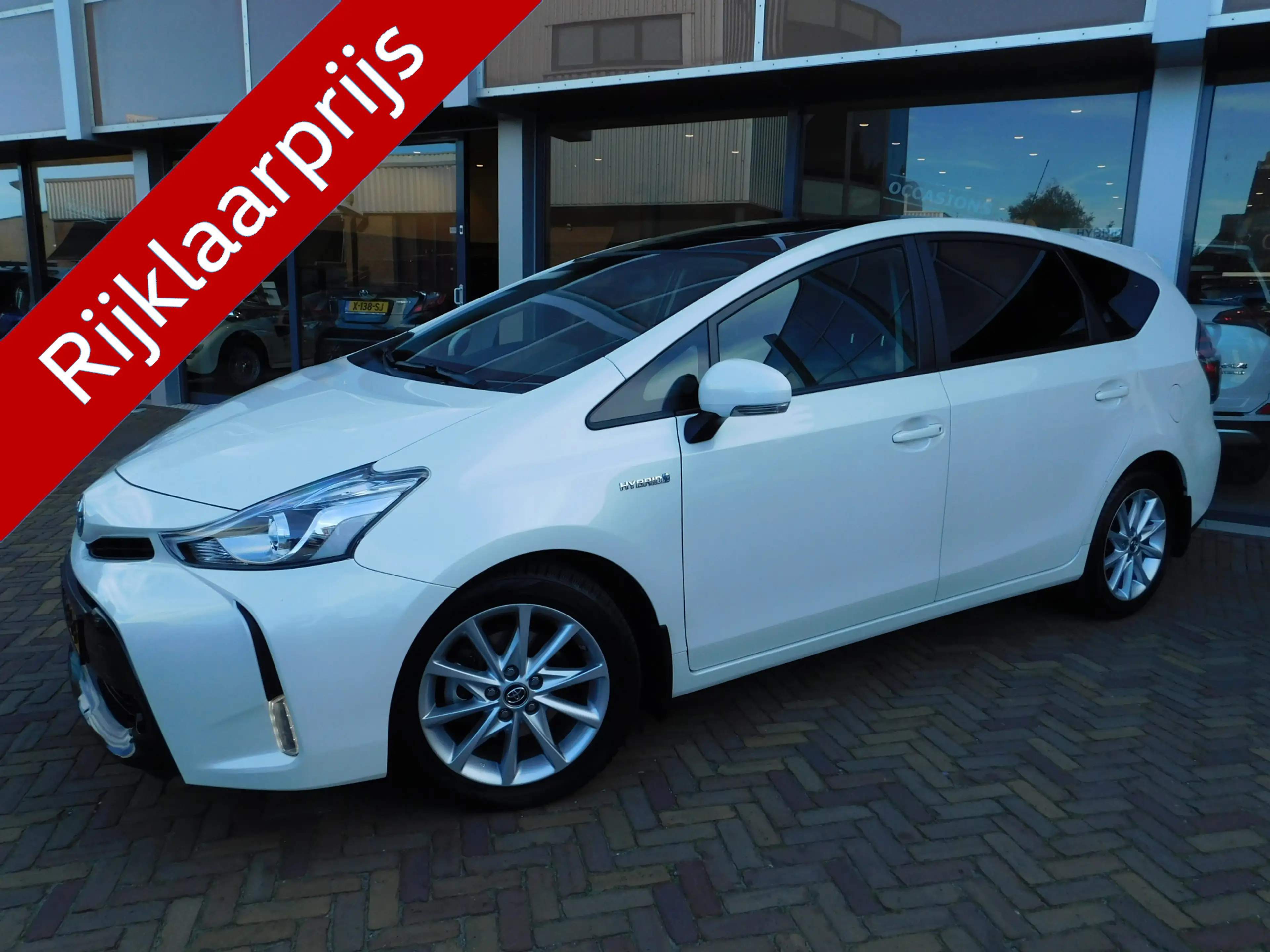 Toyota Prius+ 1.8 SkyView Edition