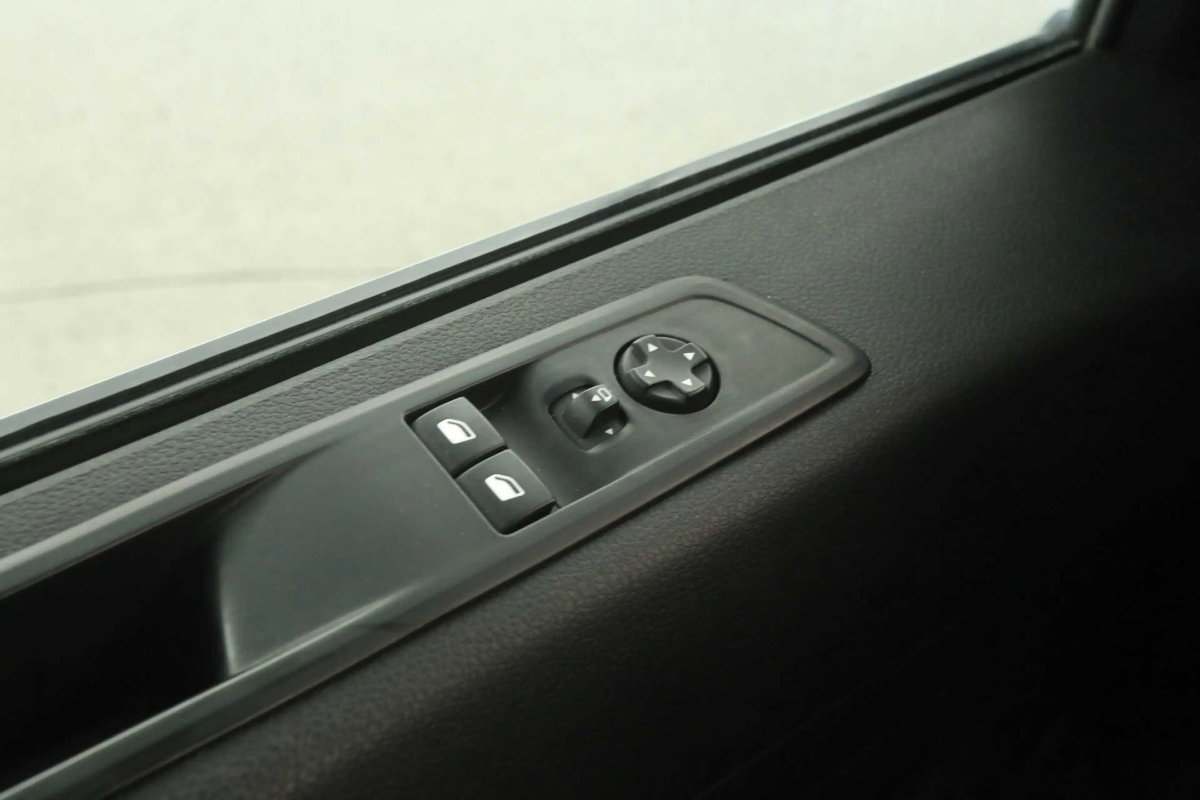 Opel Vivaro Elektrisch 75 kWh L3H1 Long Range | Snelladen | SO — photo 23