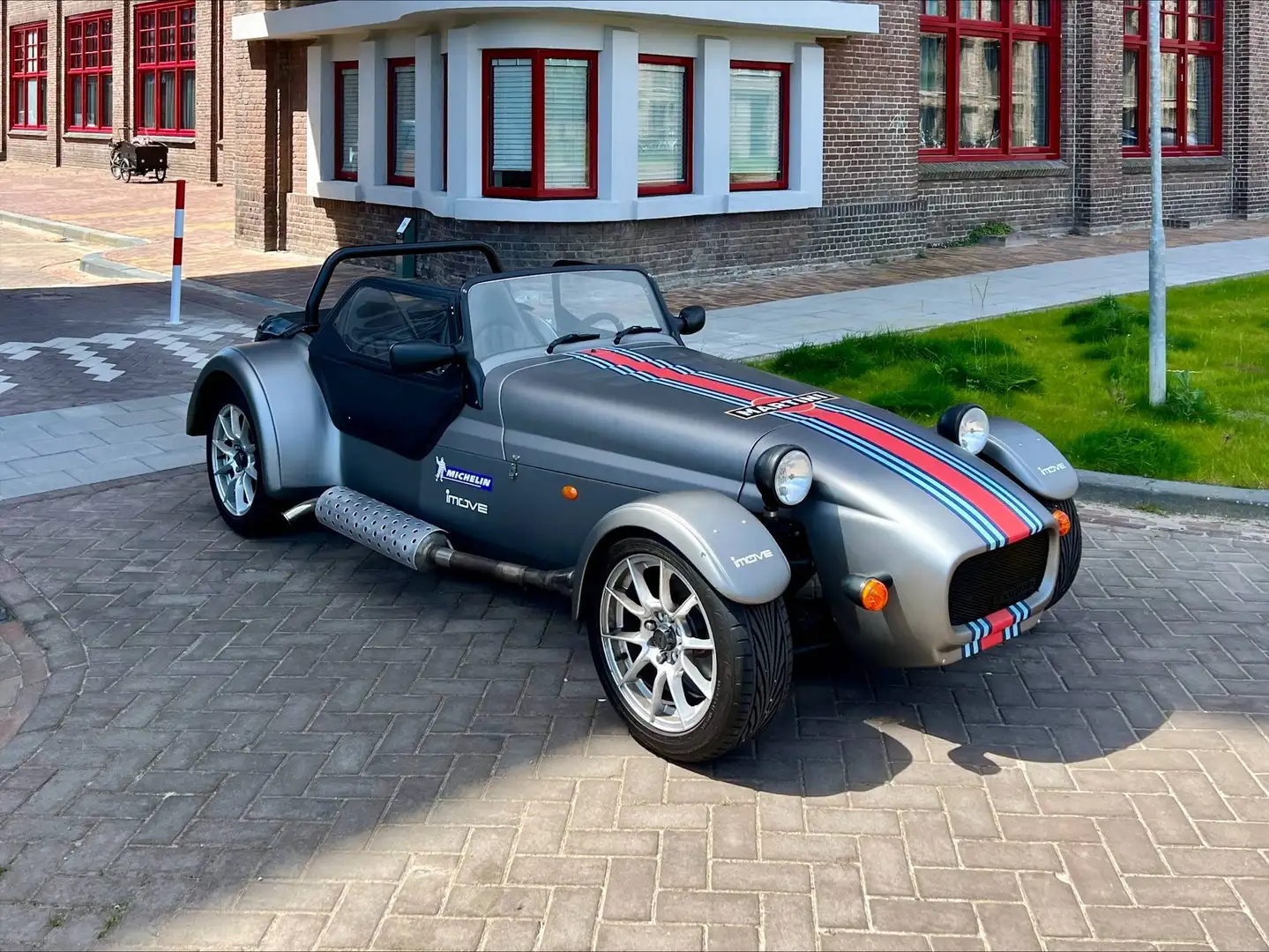 Westfield Sport Westfield Sports Cabriolet: pure snelheid en rijplezier klaar voor circuit of openbare weg! Grau - 1