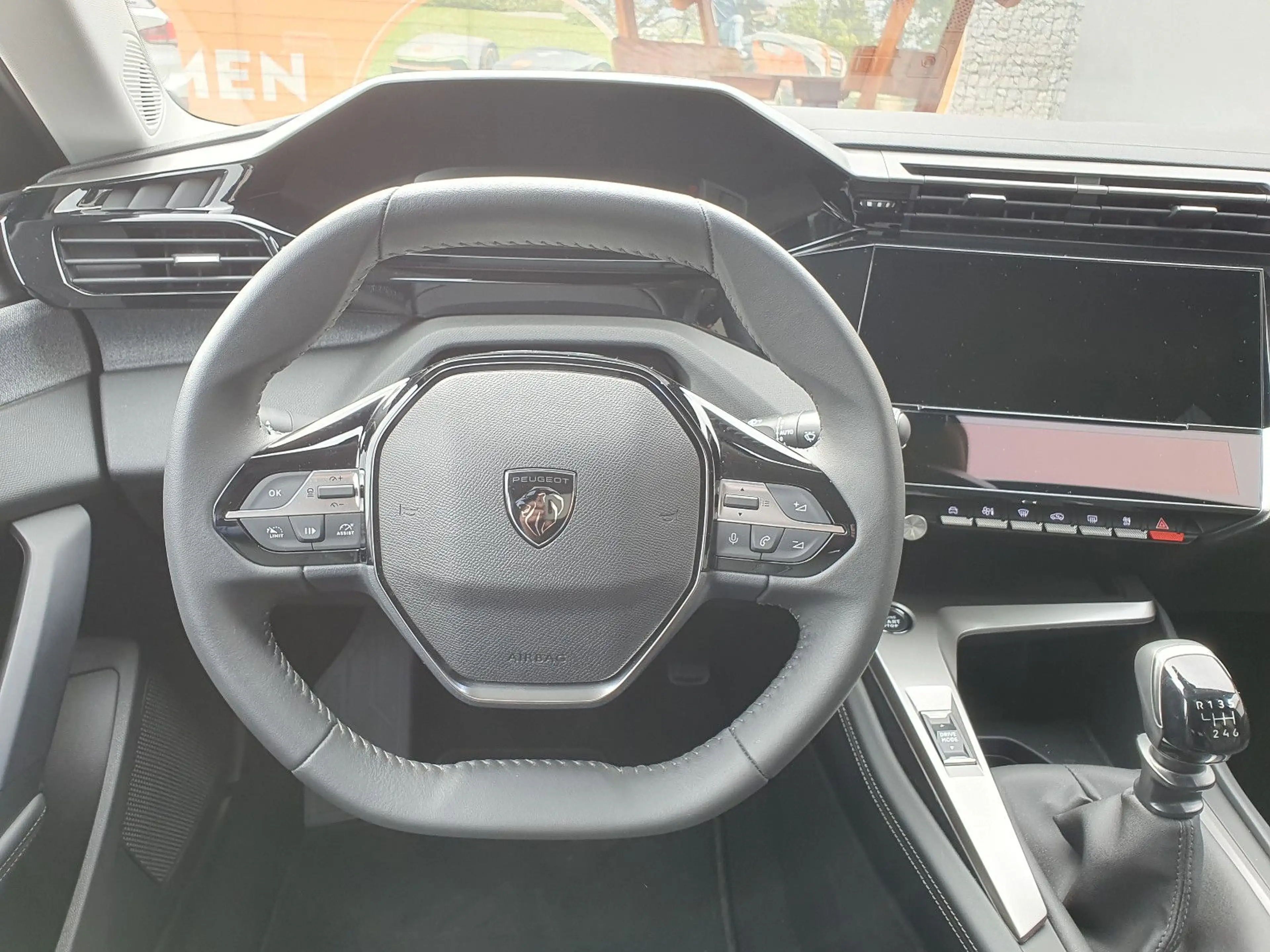 Peugeot 308 Allure 130 SITZHEIZUNG 180°K. ACC NAVI DAB+ — photo 12