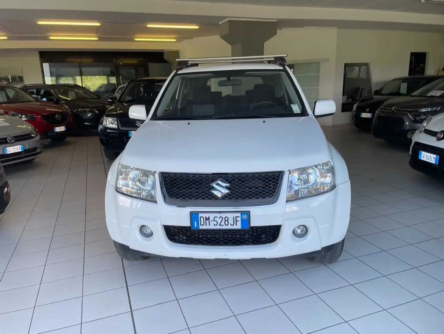 Suzuki Grand Vitara 3p 1.9 ddis 4WD RIDOTTE GUIDABILE DAI NUOVI PATENT Blanco - 2