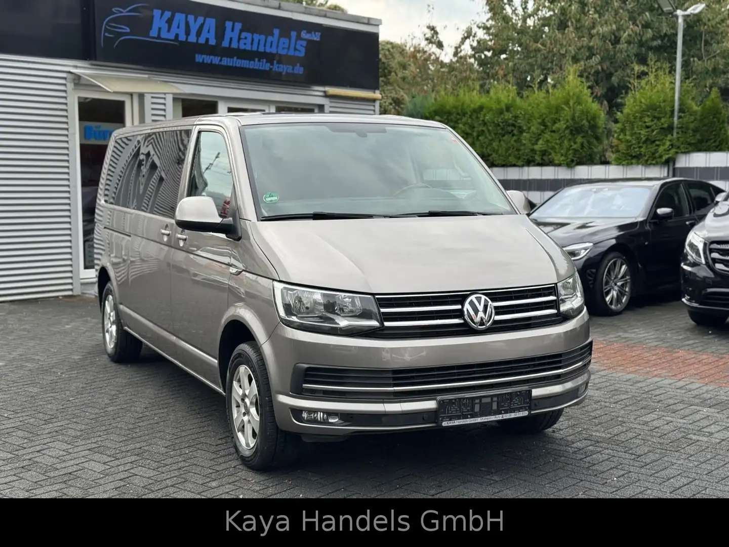 Volkswagen T6 Caravelle Comfortline LANG/Navi/DSG/8-Sitzer Gold - 2