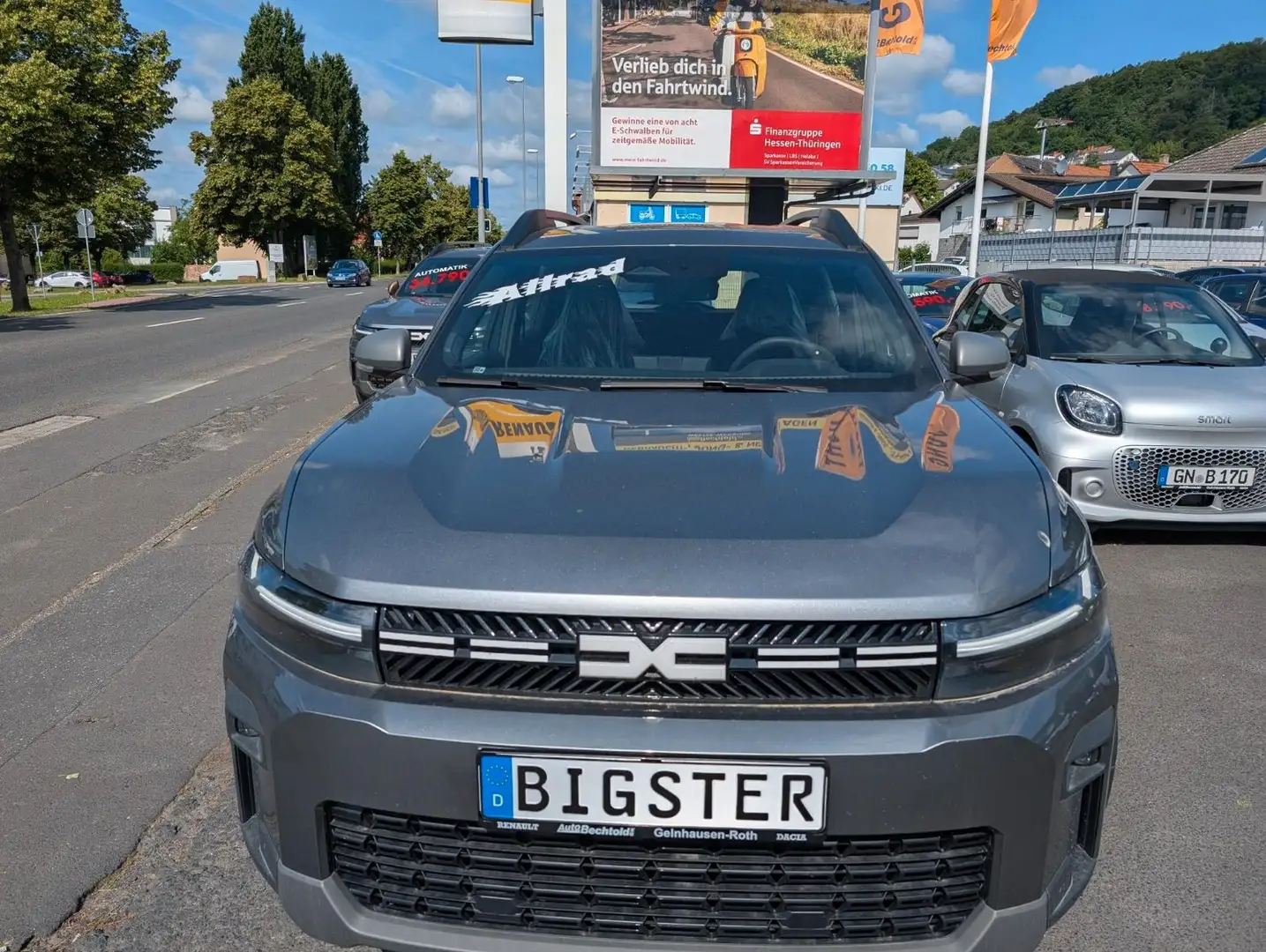Dacia Bigster TCe 130 Expression 4x4  (12) Gris - 2