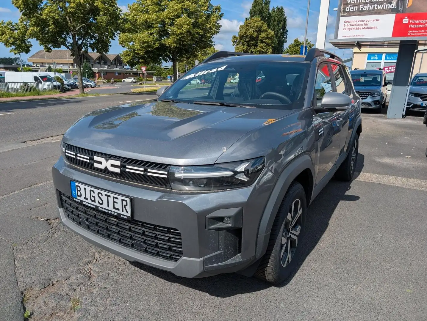Dacia Bigster TCe 130 Expression 4x4  (12) Gris - 1