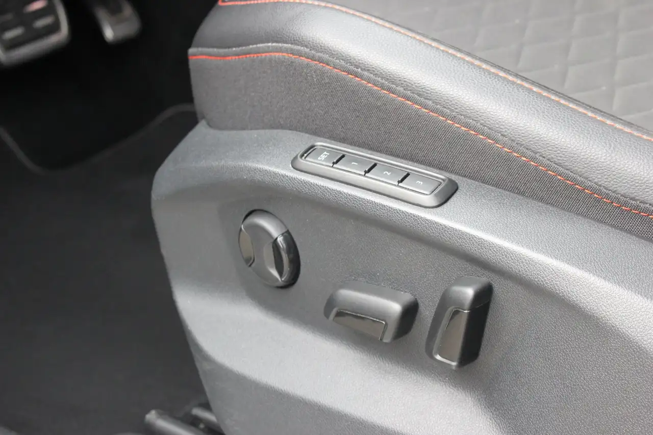 SEAT Tarraco 1.4 TSI e-Hybrid PHEV FR Business Intense Trekha, миниатюра 10