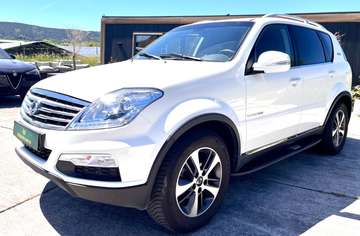 Executive 4WD 3,5t Navi Kamera 7 Sitze