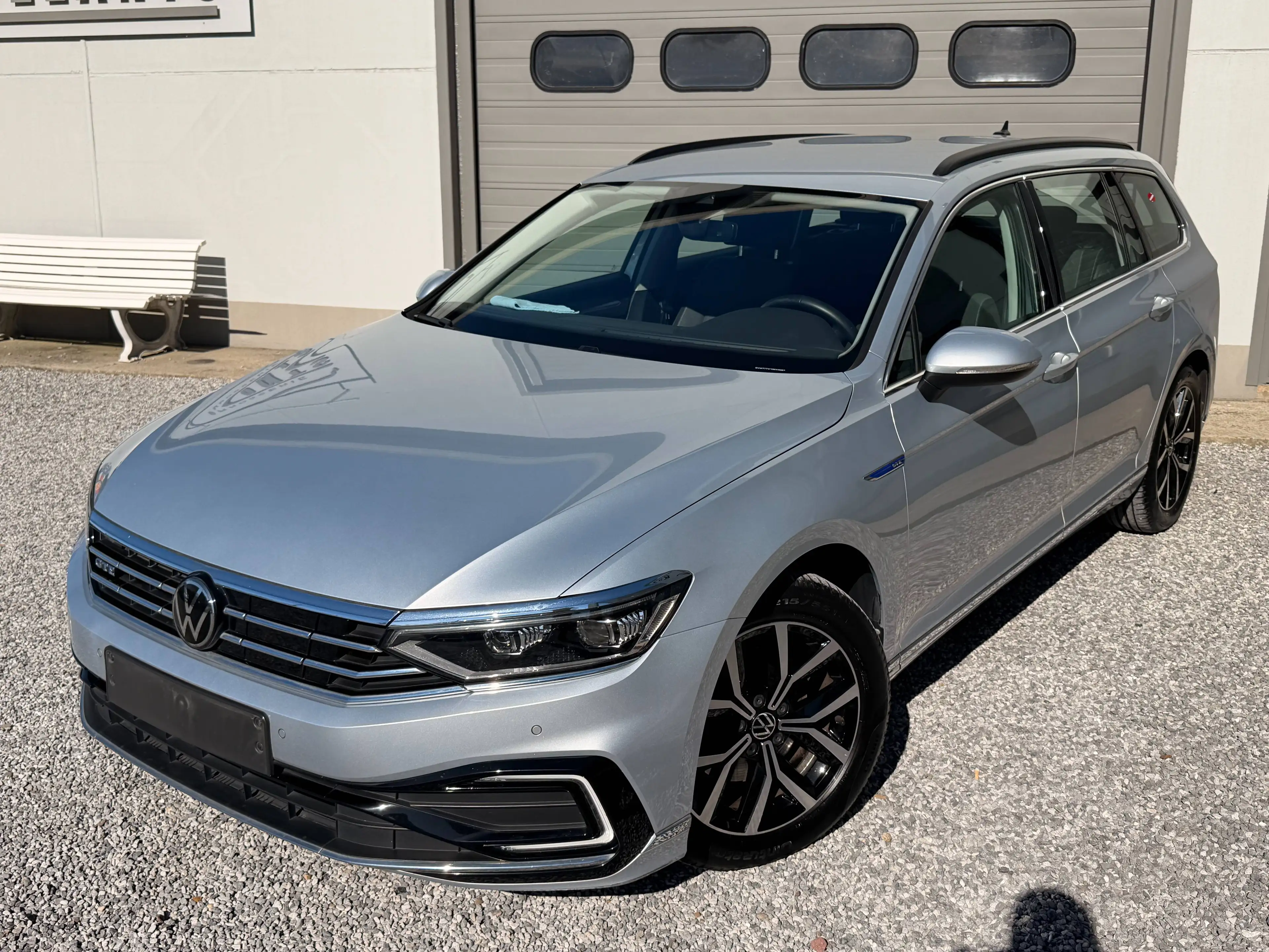 Volkswagen Passat Variant GTE 218PK // TREKHAAK // IQ-LIGHTS // AUTO KOFFER