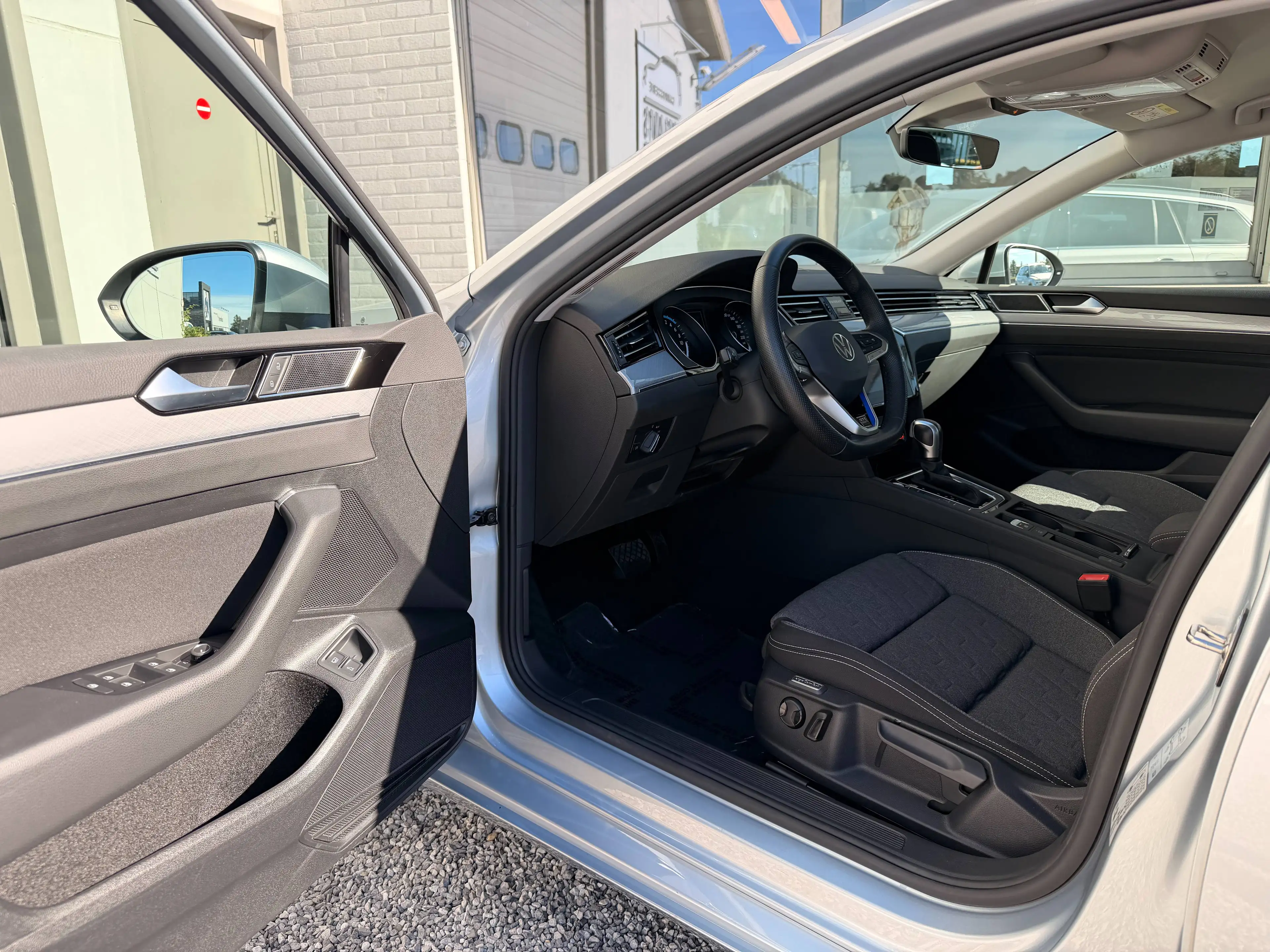 Volkswagen Passat Variant GTE 218PK // TREKHAAK // IQ-LIGHTS // AUTO KOFFER — photo 5